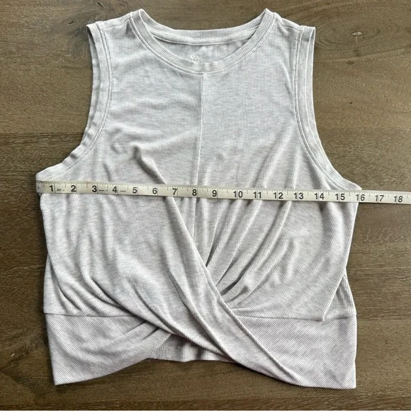 ✝️ All in Motion | Bundle • Twist-Front Tank Tops • Lavender & Heather Grey - Picture 8 of 11